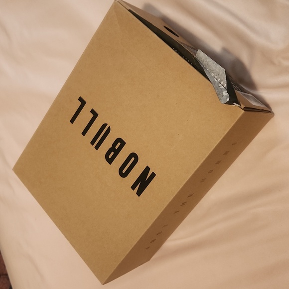 NWT NOBULL Women's Gum Trainer - Picture 2 of 5